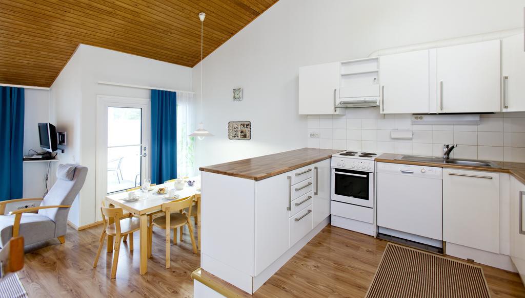 Holiday Club Airisto Apartments Strandby Экстерьер фото